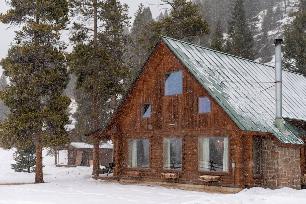 Mountain Chalet - Photo 5