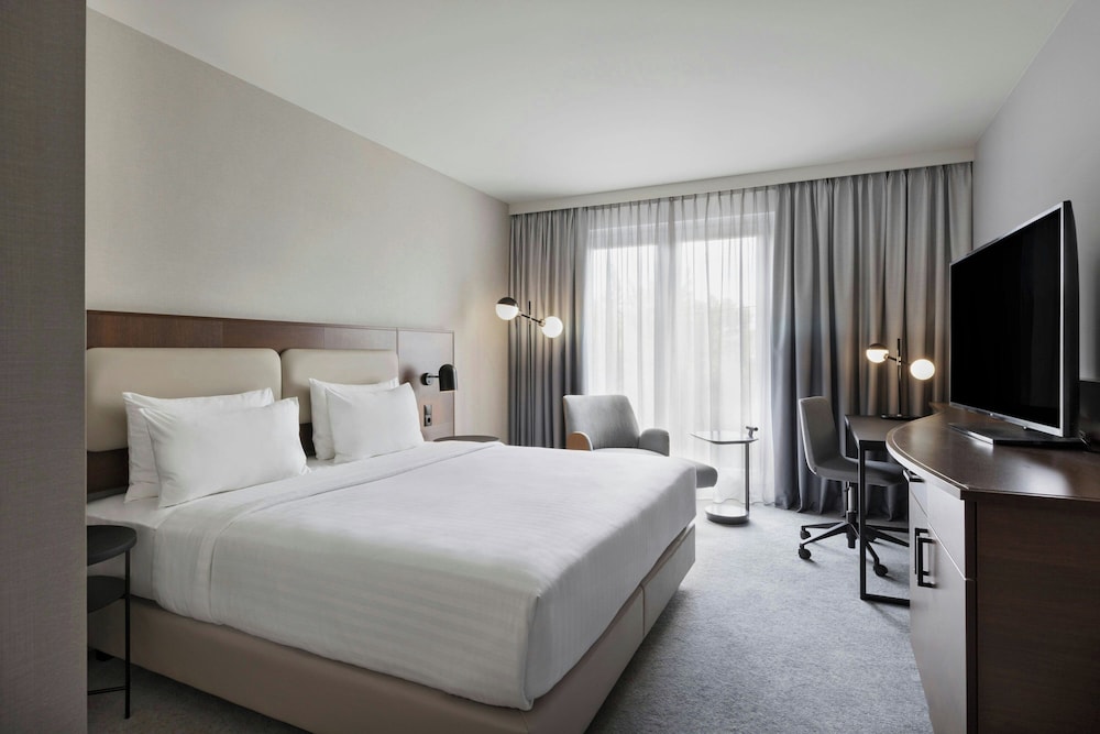Room, 1 King Bed - Photo 1