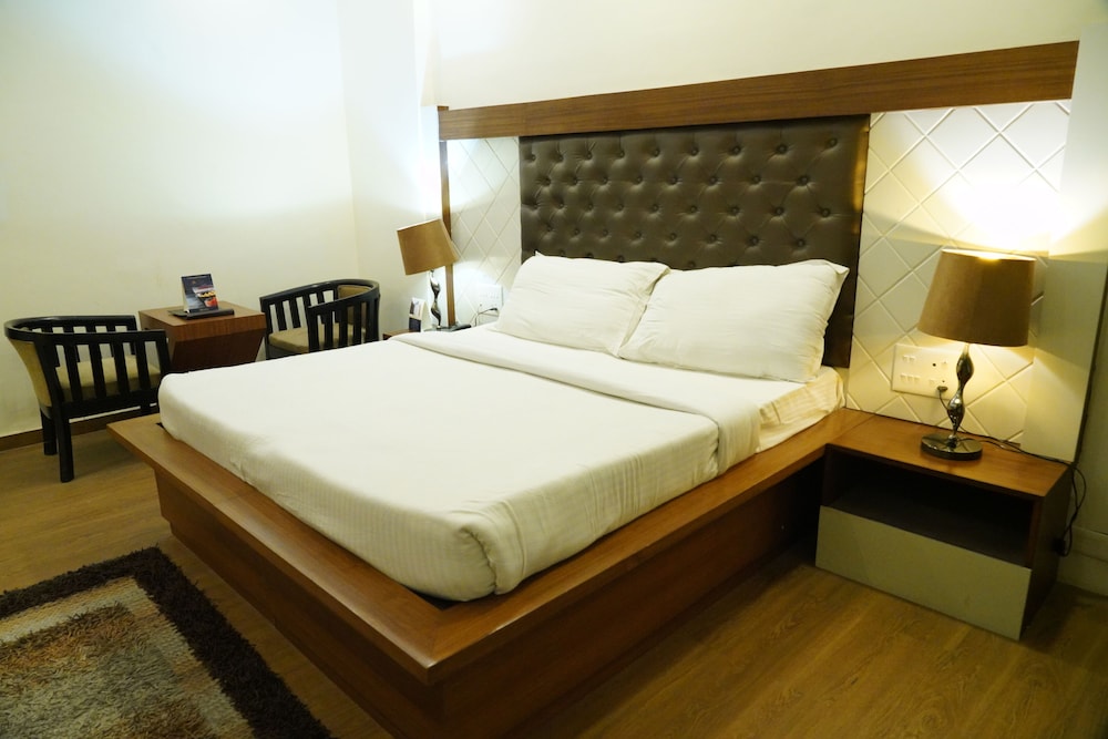 Executive Room photo 2