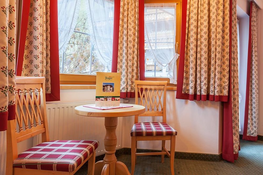 Single Room, Balcony, Mountain View photo 2