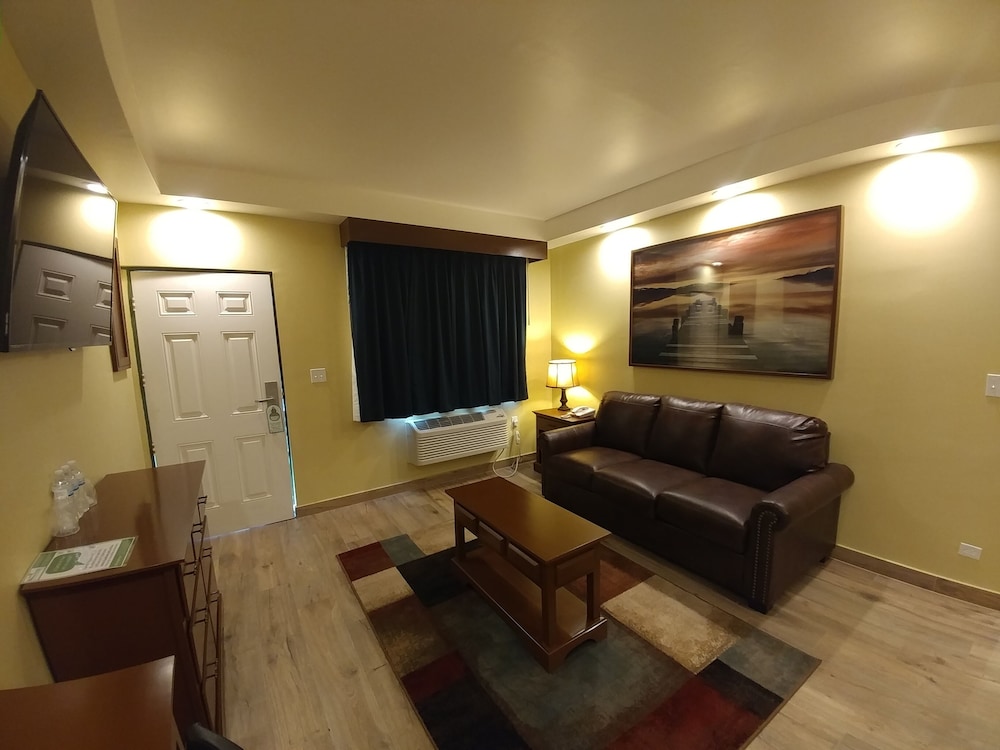 Comfort Suite photo 3