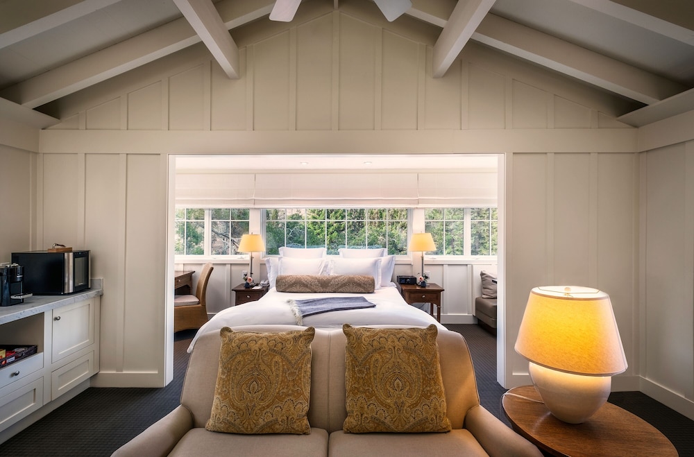 Treetop Room