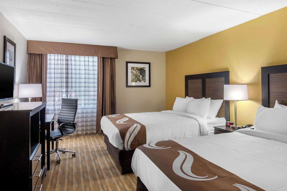 Standard Room, 2 Queen Beds, Non Smoking photo 1