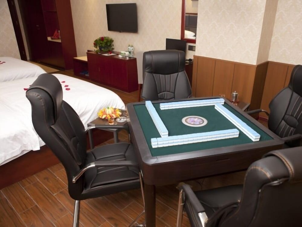 Business Suite photo 1