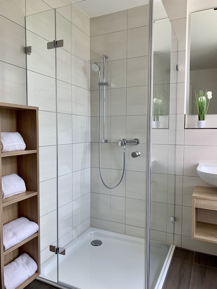 Studio-Apartment (2 Adults) - Photo 4