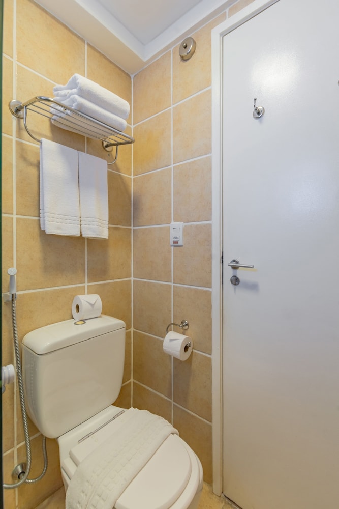 Superior Room, Multiple Beds - Photo 7