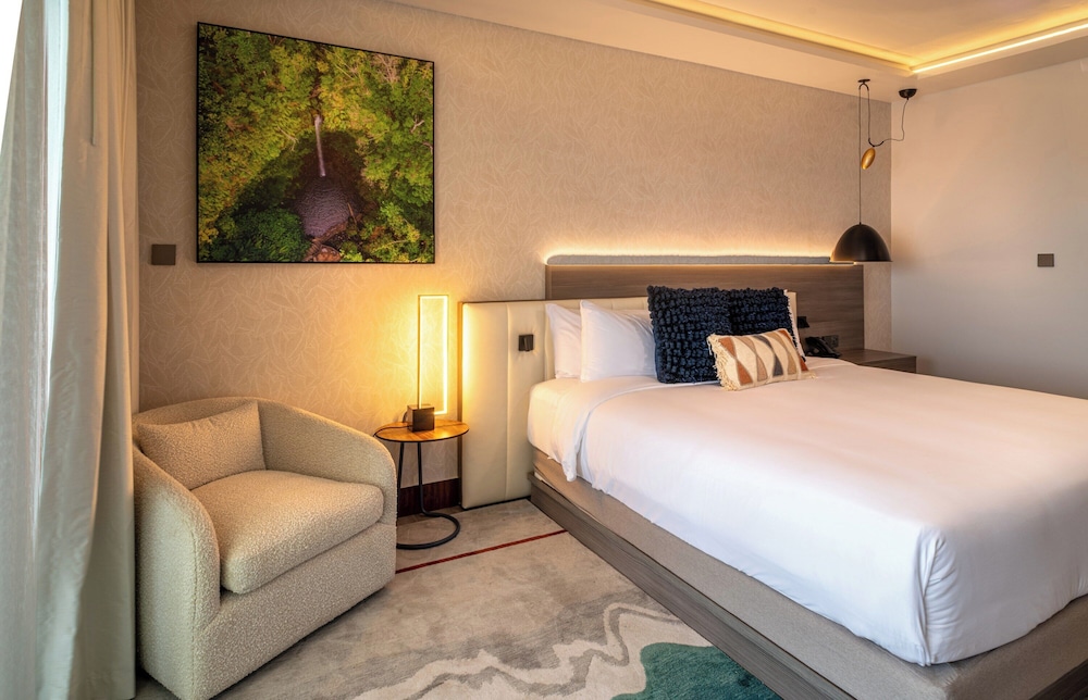 Superior Room, 1 King Bed, Ocean View