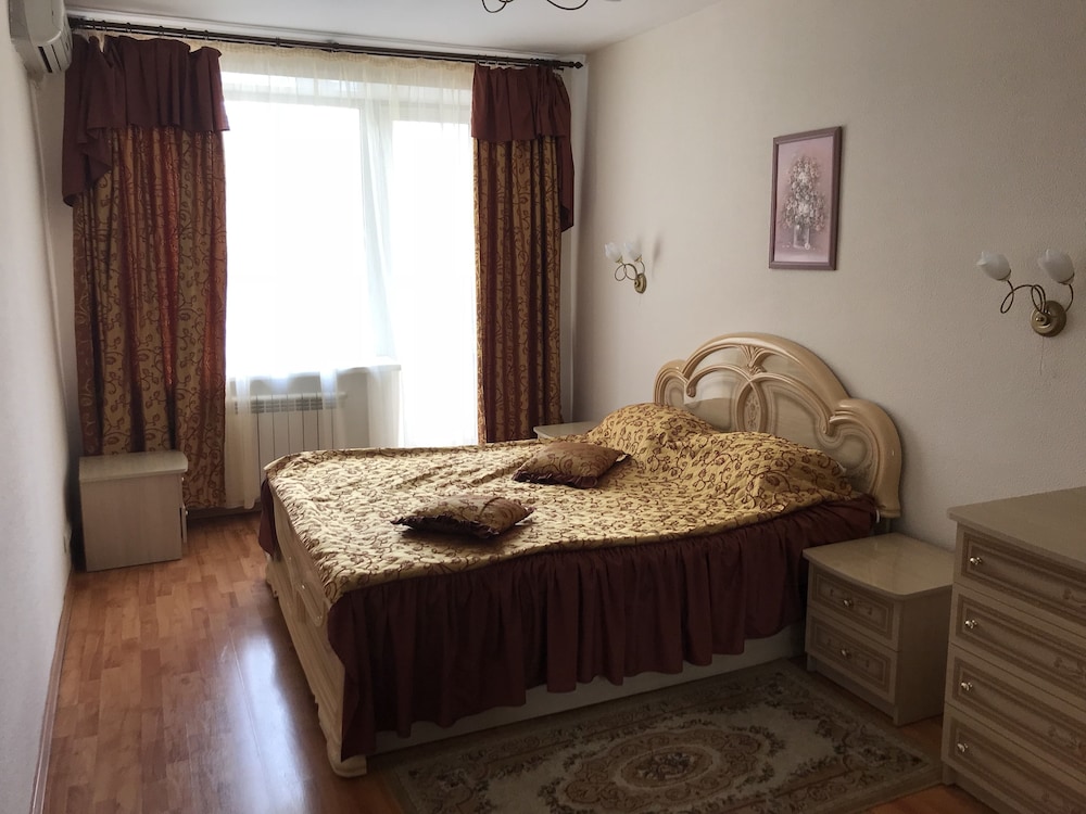 Suite (2 Adults)