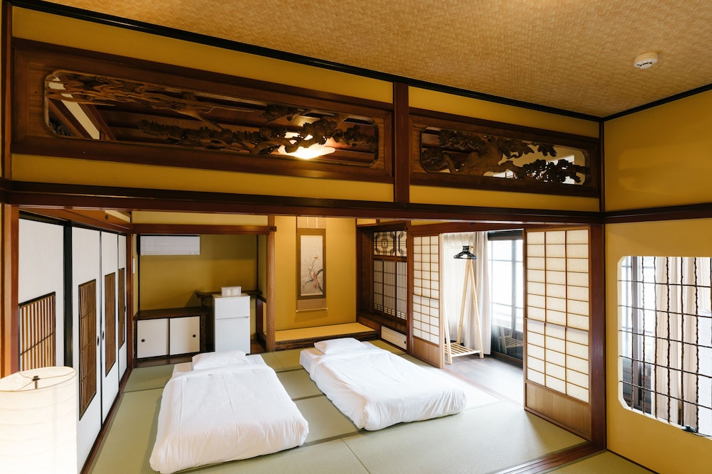Superior Japanese Style Room - Photo 7