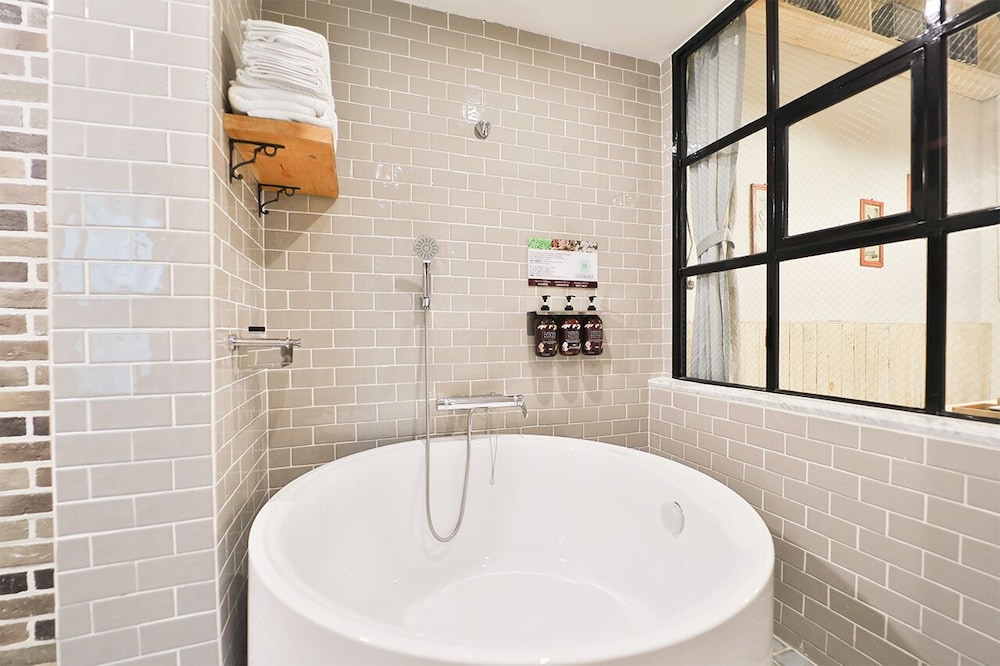 Premium Suite Twin (512) photo 3