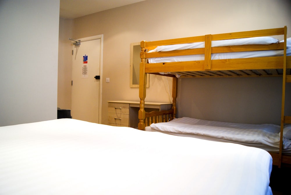 Family Quadruple Room, 1 Bedroom photo 3