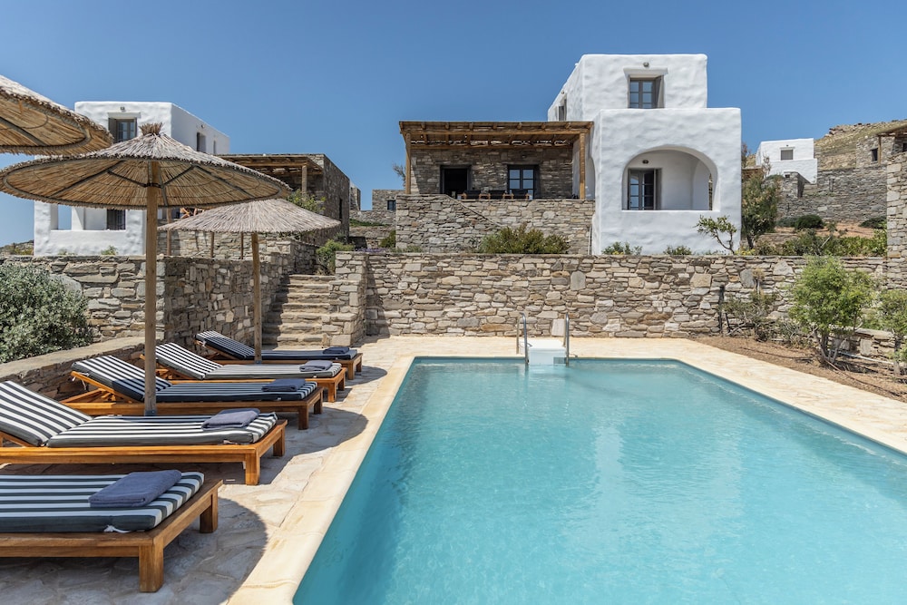 Azure  Villa, 5 Bedrooms, Private Pool, Sea View - Photo 22