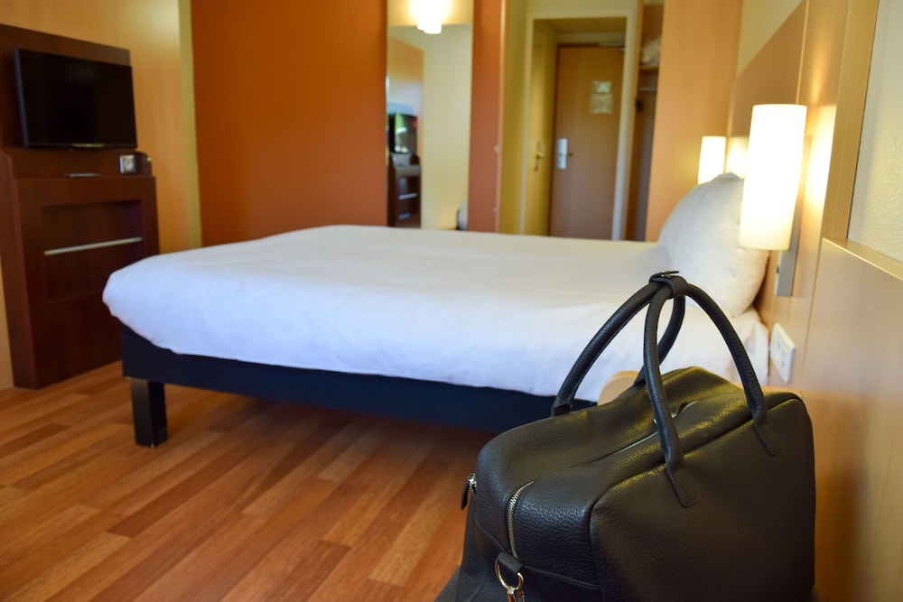 Standard Double Room, 1 Double Bed - Photo 8