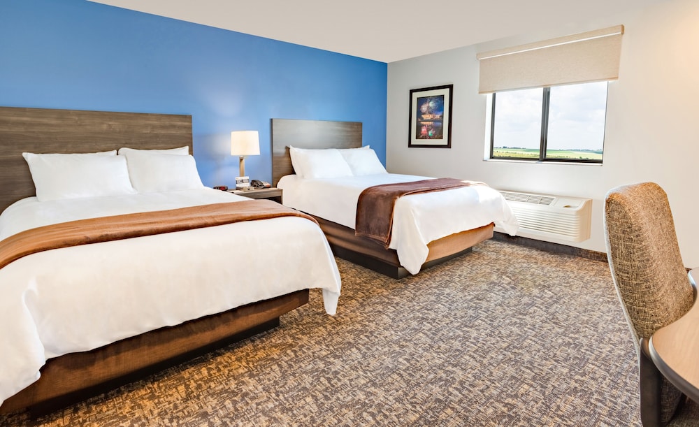Room, 2 Queen Beds, Accessible (Hearing) - Photo 1