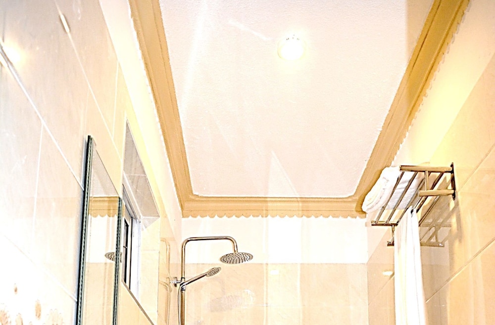 Deluxe Double Room, 1 Double Bed photo 2