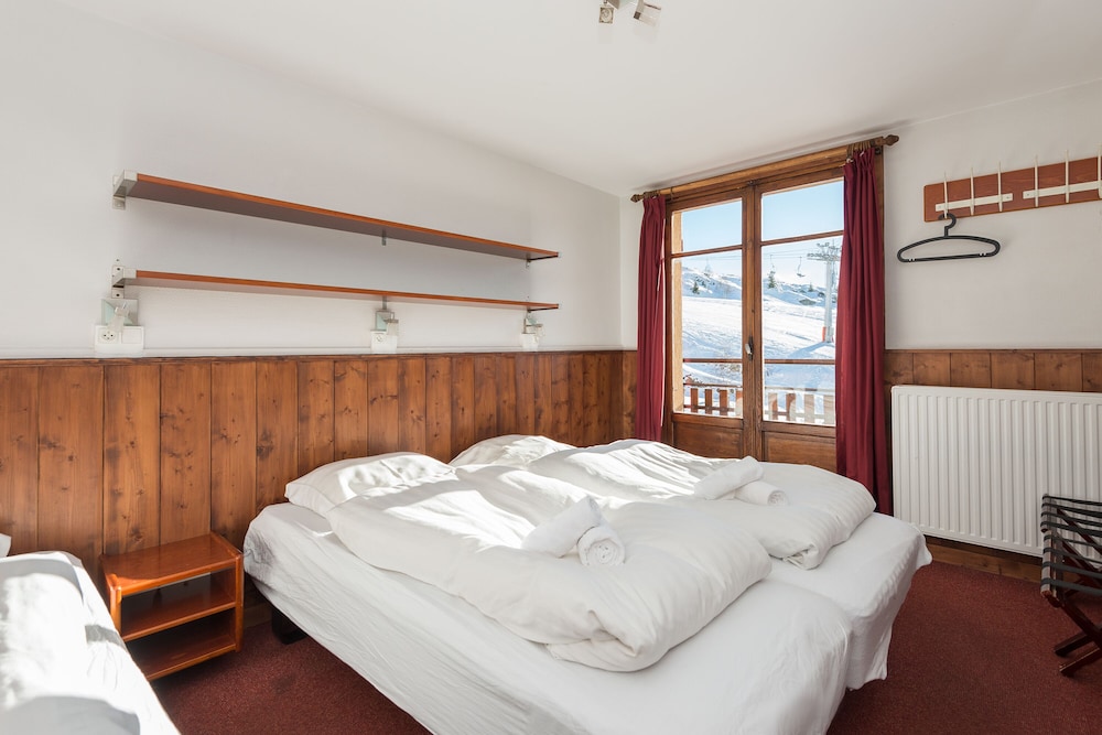 Triple Room, Balcony photo 1