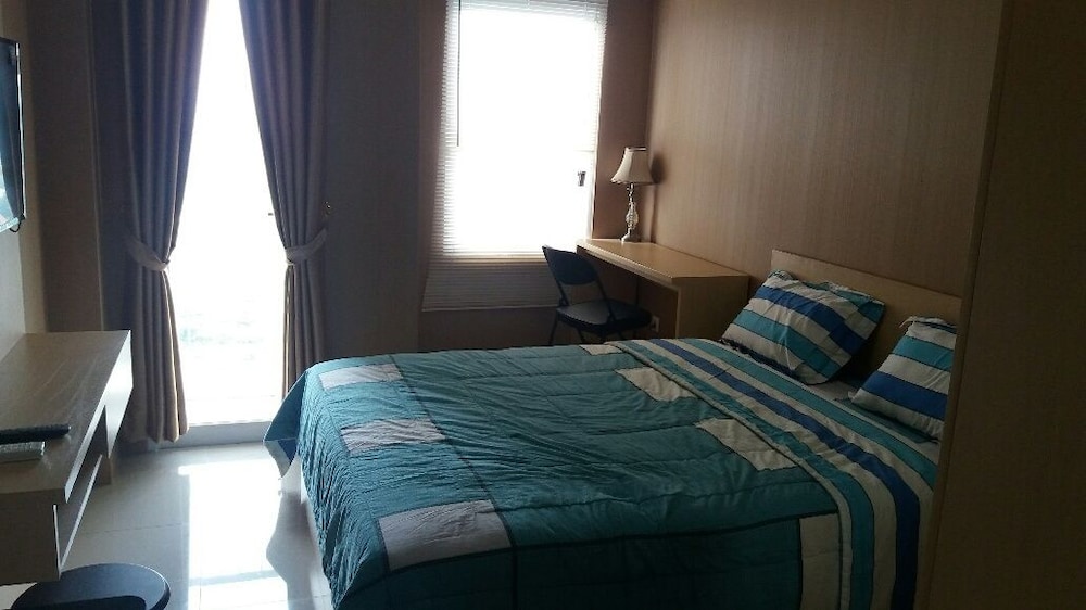 Basic Apartment photo 1
