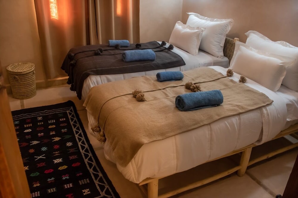 Superior Double or Twin Room photo 2