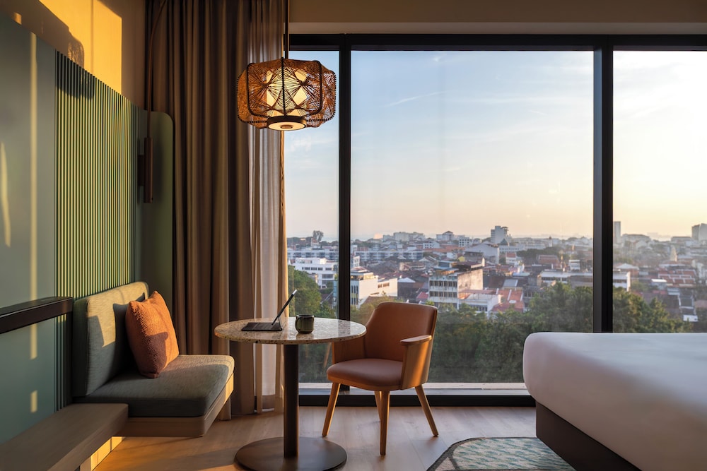 Premier Room, 1 Bedroom, Non Smoking, City View