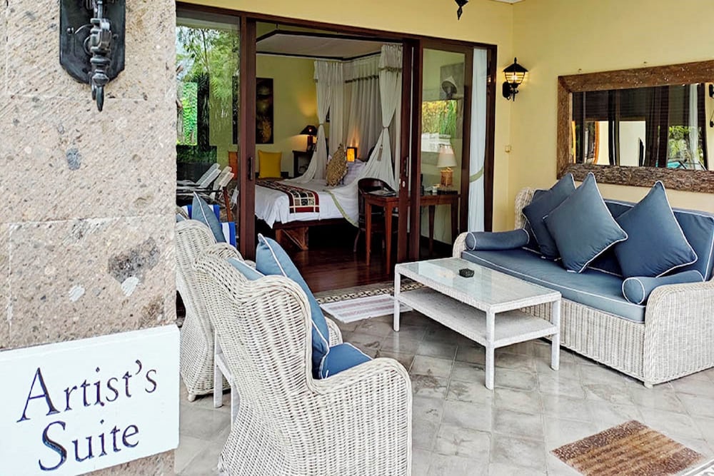 Luxury Villa, 2 Bedrooms, Private Pool, Poolside - Photo 3