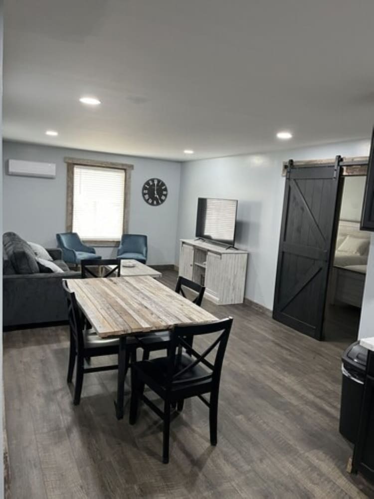 Luxury Suite photo 1