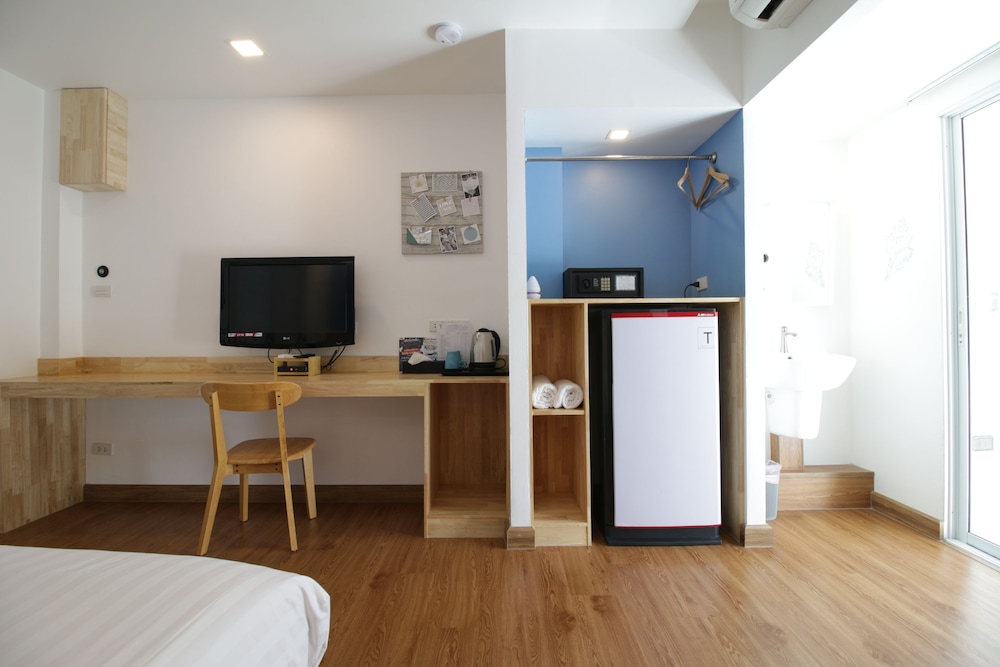 Standard Double Room photo 3