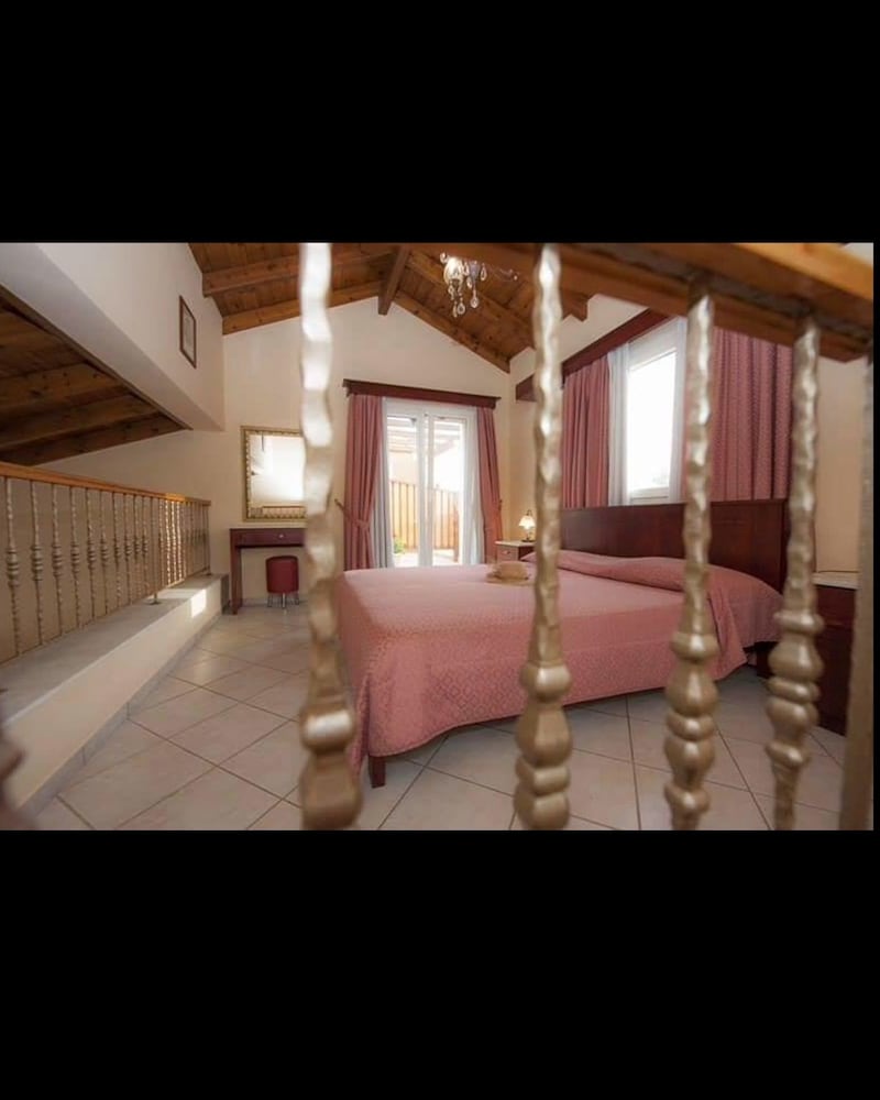 Family Duplex, Multiple Beds, Garden View