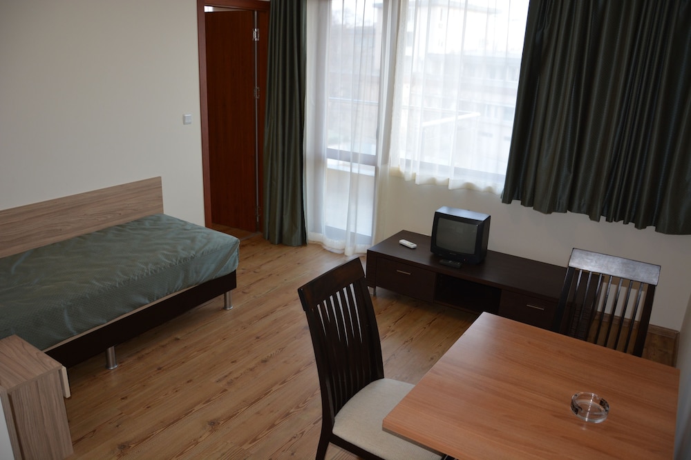 Apartment, 1 Bedroom, View photo 2