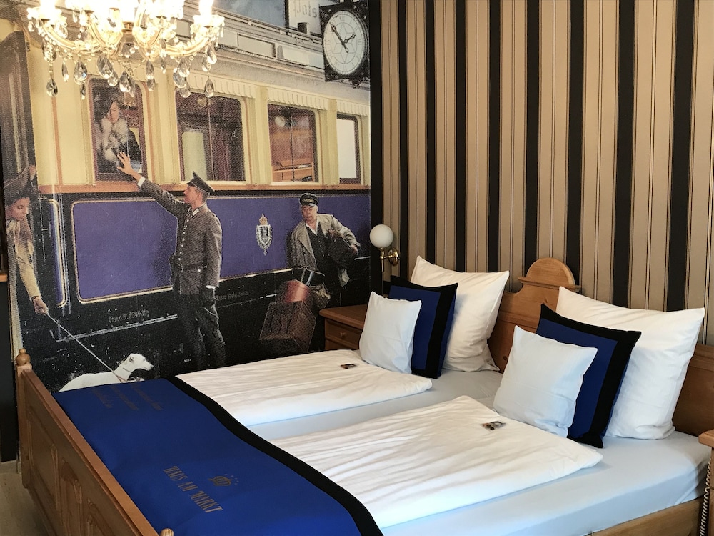 Junior Double Room