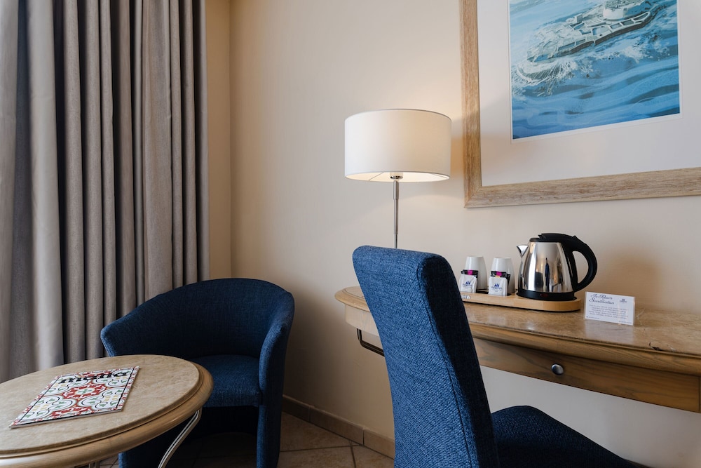 Junior Suite, Garden View - Photo 3