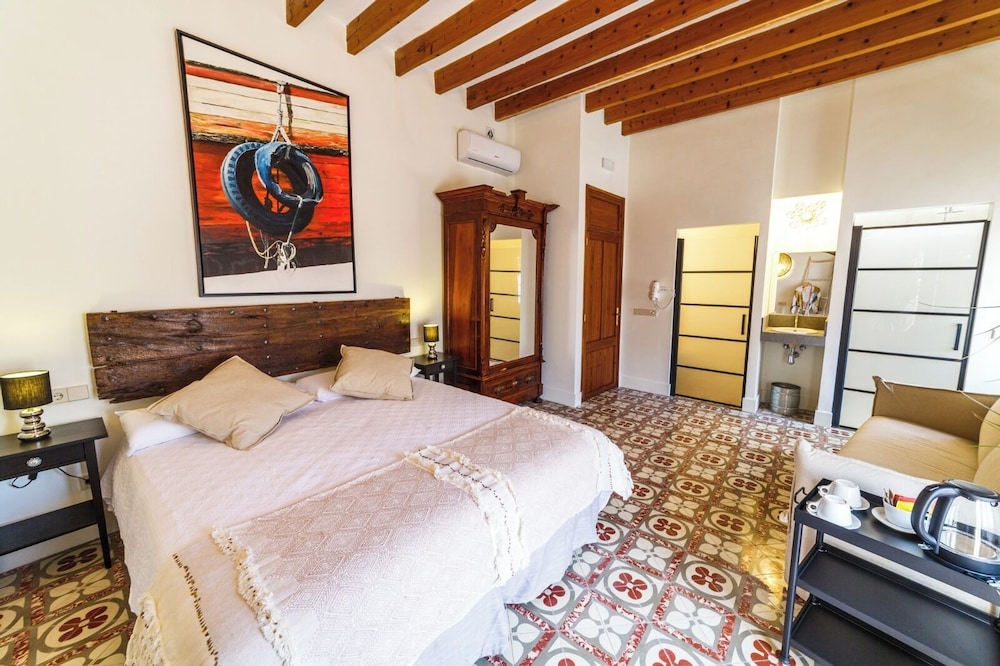 Junior Studio Suite