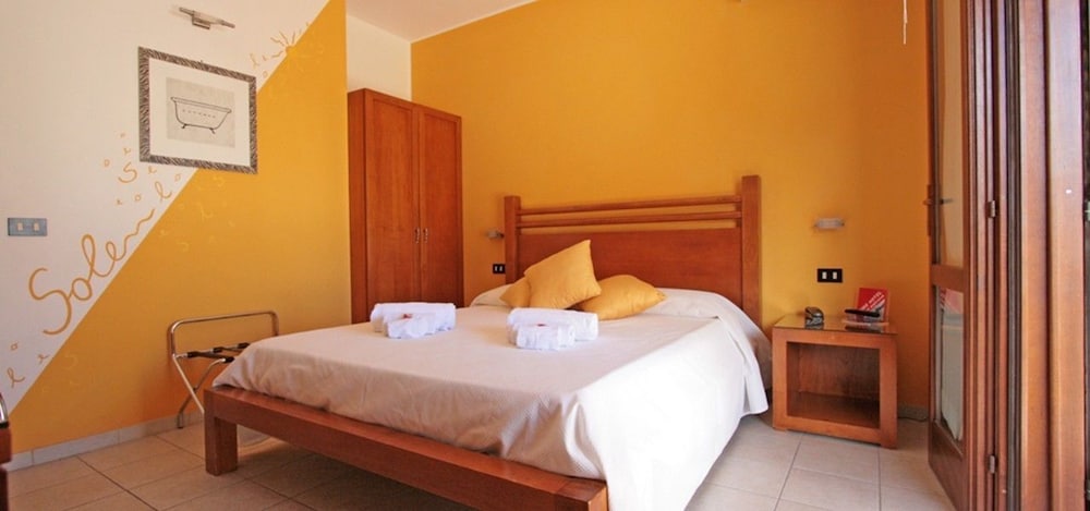 Standard Double Room, Ground Floor photo 2
