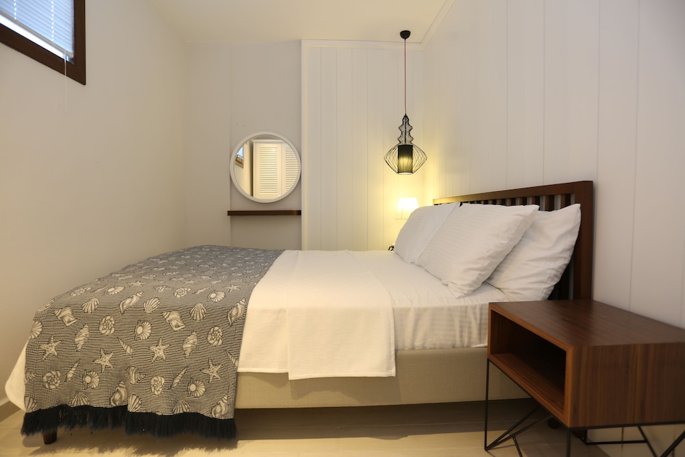 Duplex, 3 Bedrooms, Garden View