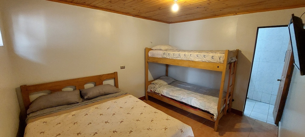 Family Room, Multiple Beds photo 1