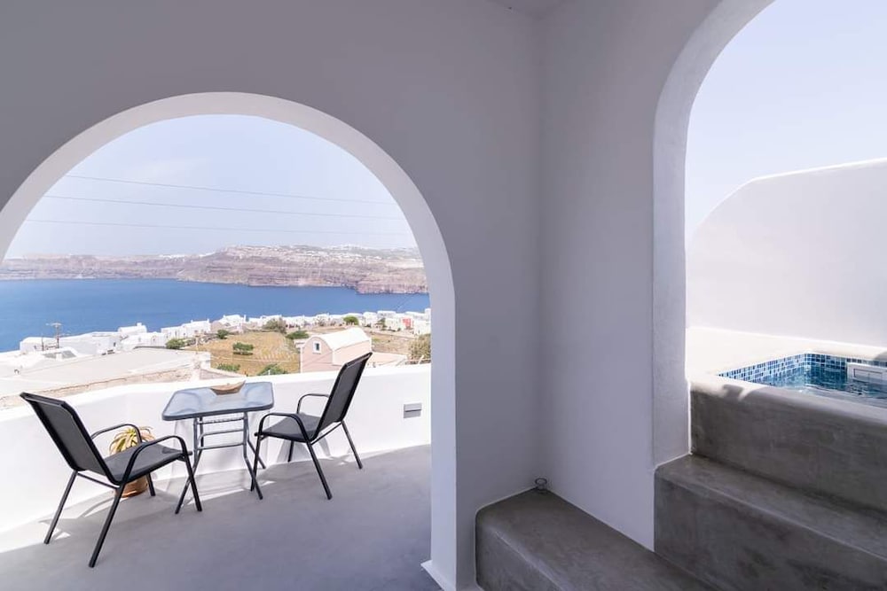 Deluxe Double Room, Sea View - Photo 2