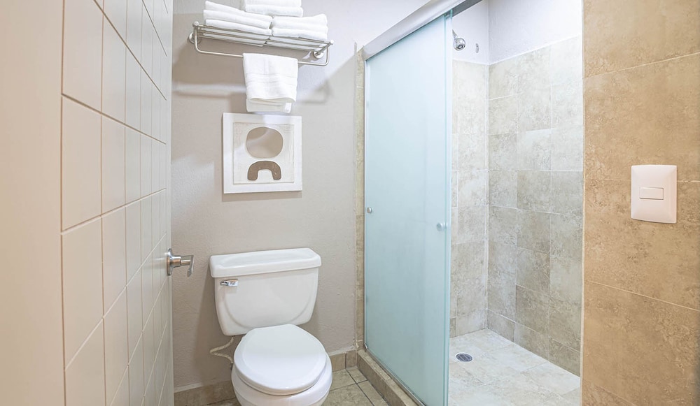 Standard Room - Photo 5