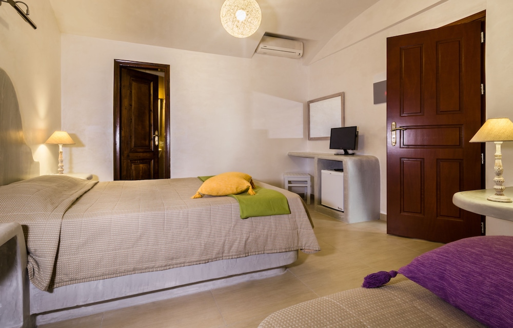 Triple Room - Photo 9