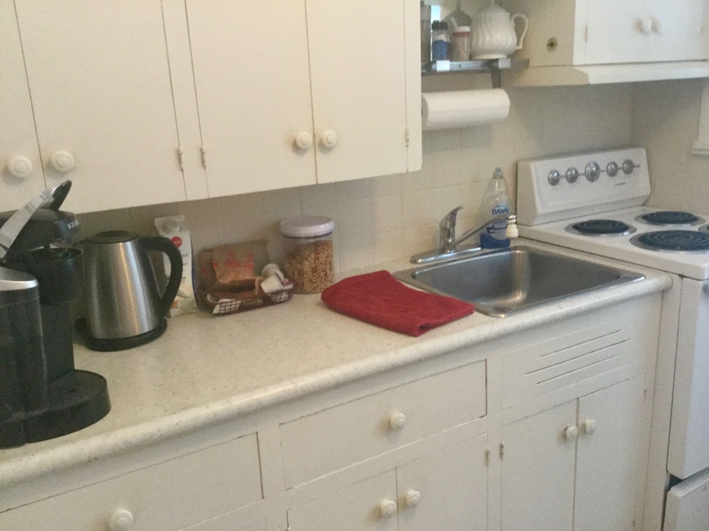 Exclusive Apartment, 1 Bedroom, Kitchen, Garden View