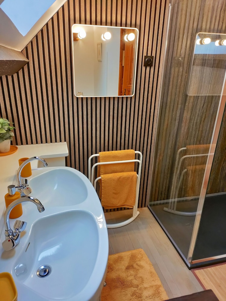 Deluxe Double Room - Photo 4