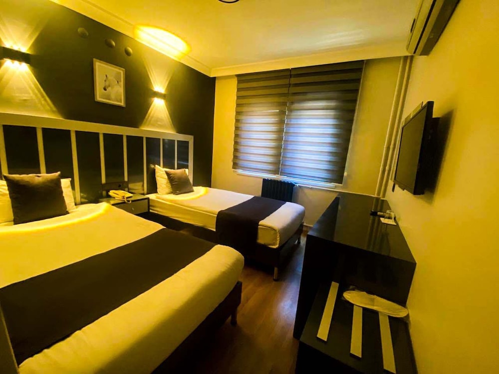 City Twin Room