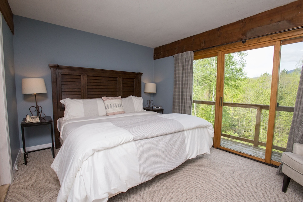 Two Bedroom Resort Home 462