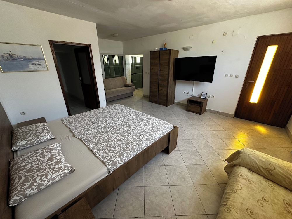Family Condo, Garden View