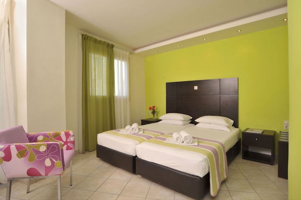 Superior Studio (for 2)