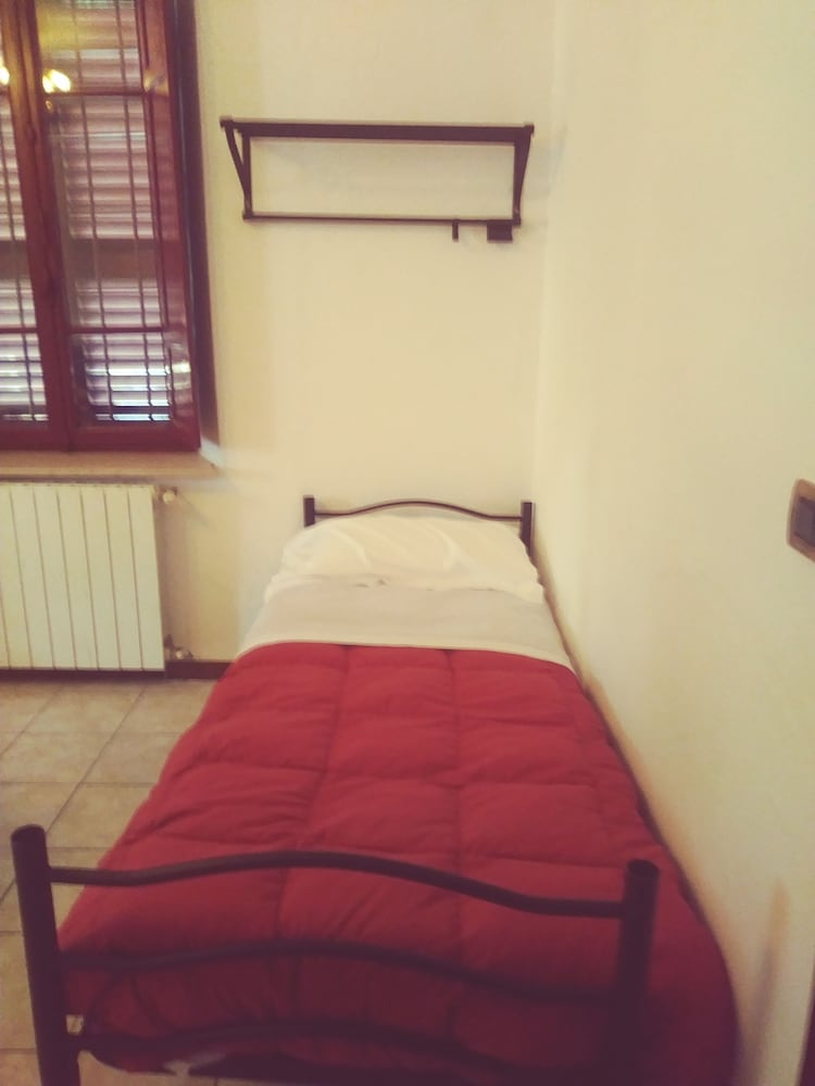 Family Room, Ensuite photo 2