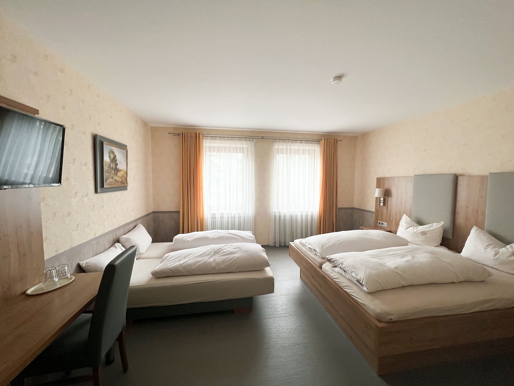 Comfort Quadruple Room