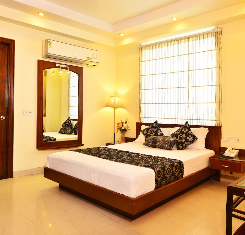 Deluxe Room - Photo 1