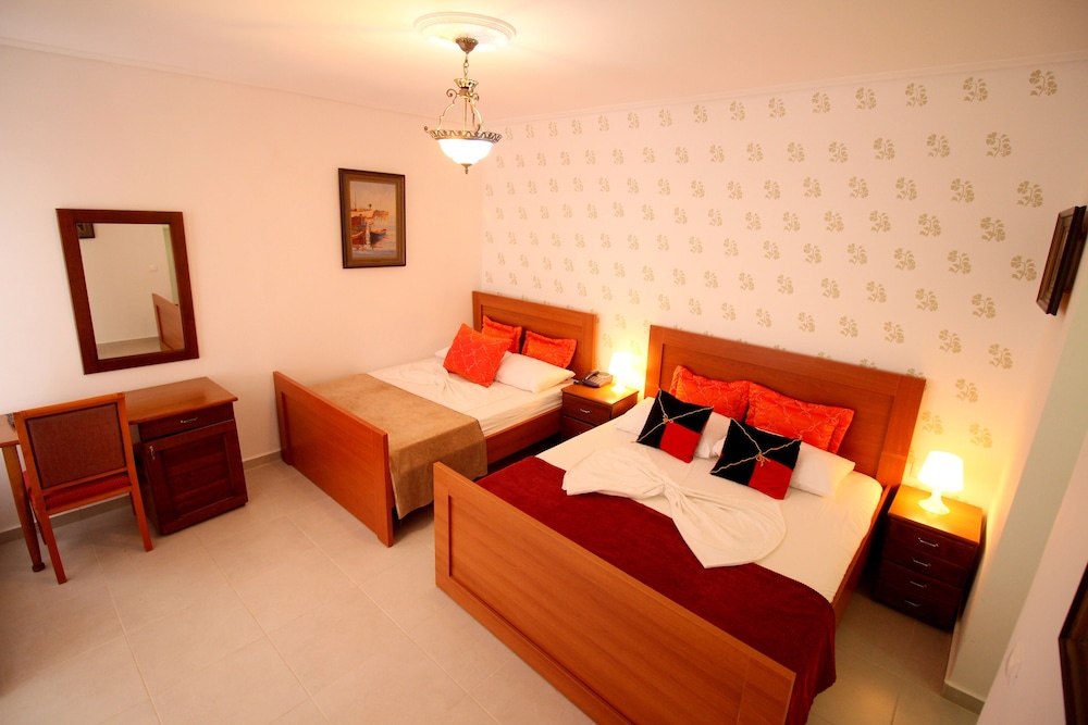 Junior Quadruple Room