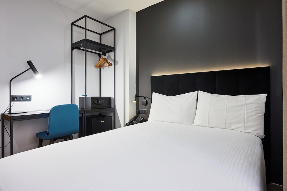 Basic Room photo 3
