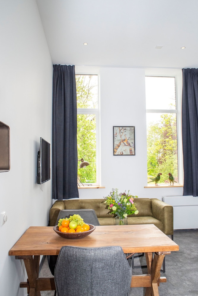 Luxury Studio Suite (3 & 4) photo 3