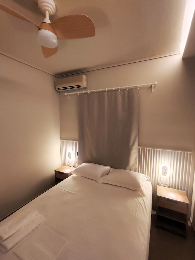 Deluxe Double or Twin Room, Partial Ocean View photo 3